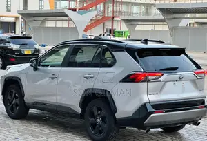 Toyota RAV4 2020 Silver