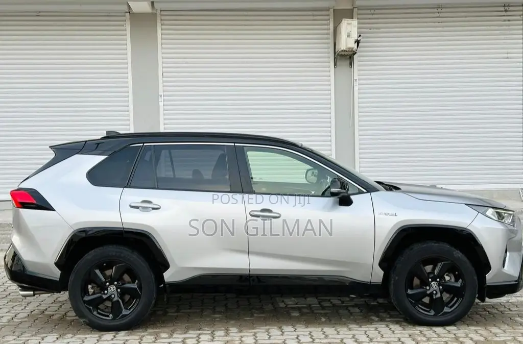 Toyota RAV4 2020 Silver
