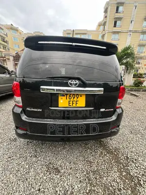 Toyota Corolla Rumion 2008 Black