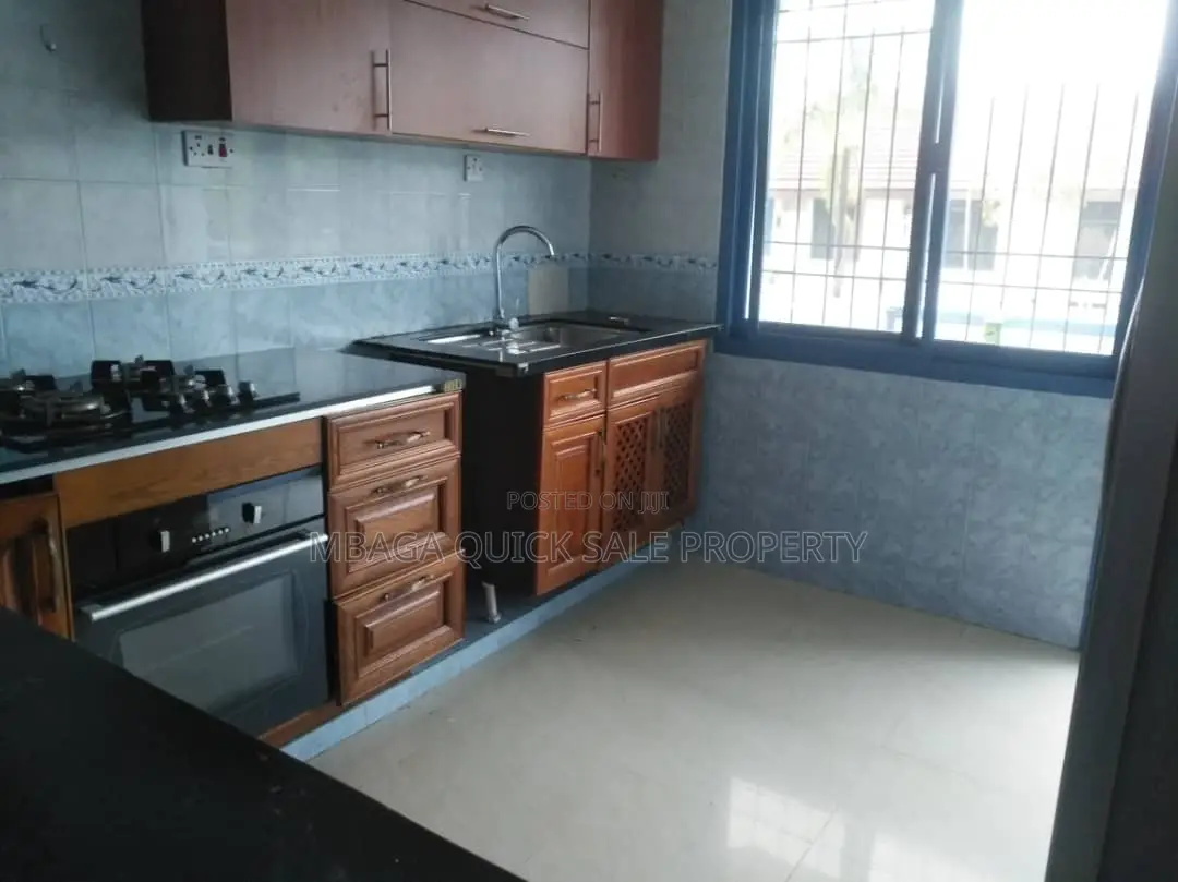 Furnished 3bdrm Apartment in Masaki for rent