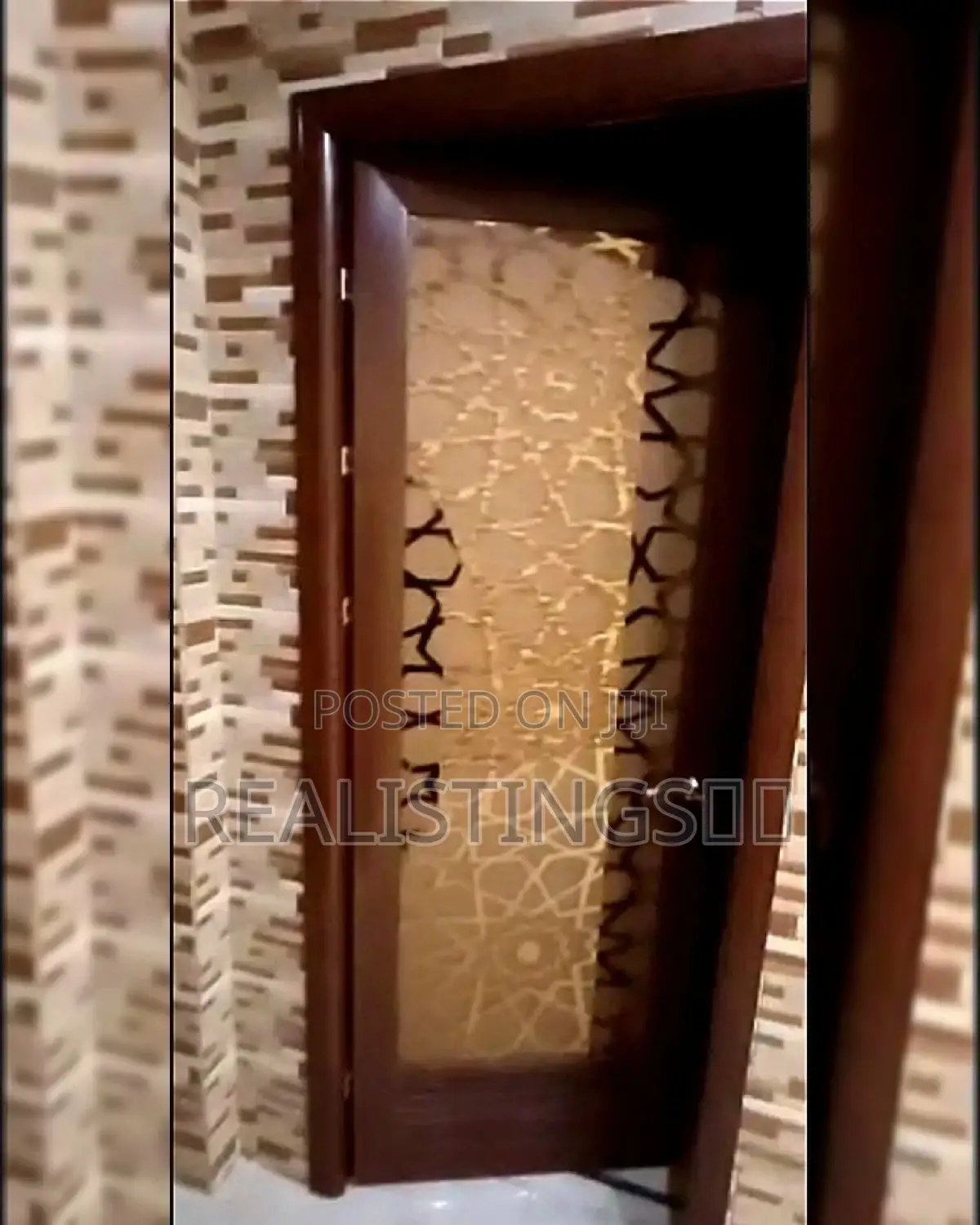3bdrm Apartment in Upanga West for sale