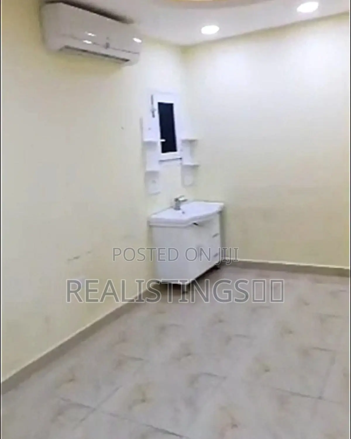 3bdrm Apartment in Upanga West for sale