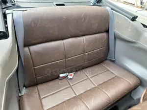 Nissan President 1997 Yellow