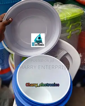 Best Quality Material Cooler Box/ Deli/ ICE BOX 22L. Durable