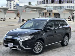 Mitsubishi Outlander 2018