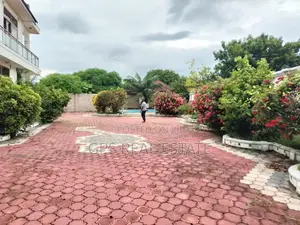 4bdrm House in Ununio Beach, Kinondoni for sale