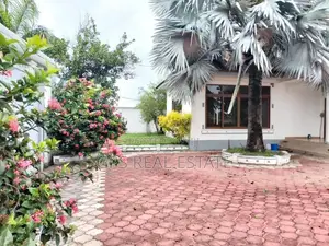 4bdrm House in Ununio Beach, Kinondoni for sale