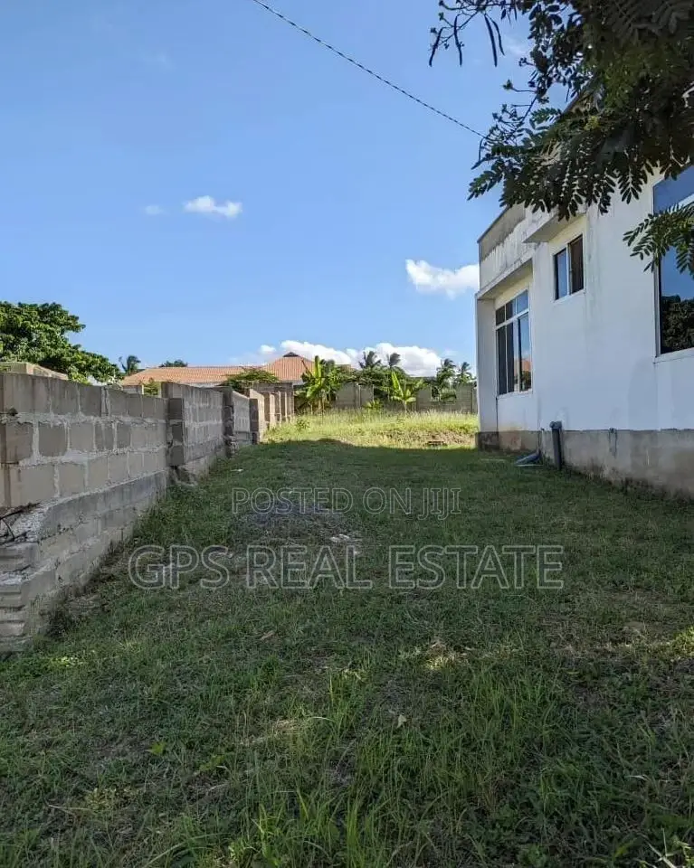 3bdrm House in Goba Kulangwa, Kinondoni for sale