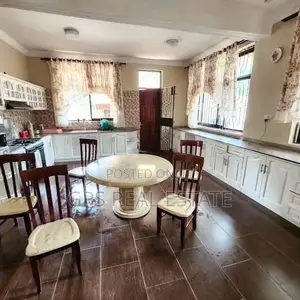 5bdrm House in Kibada, Kigamboni for sale