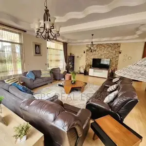 5bdrm House in Kibada, Kigamboni for sale