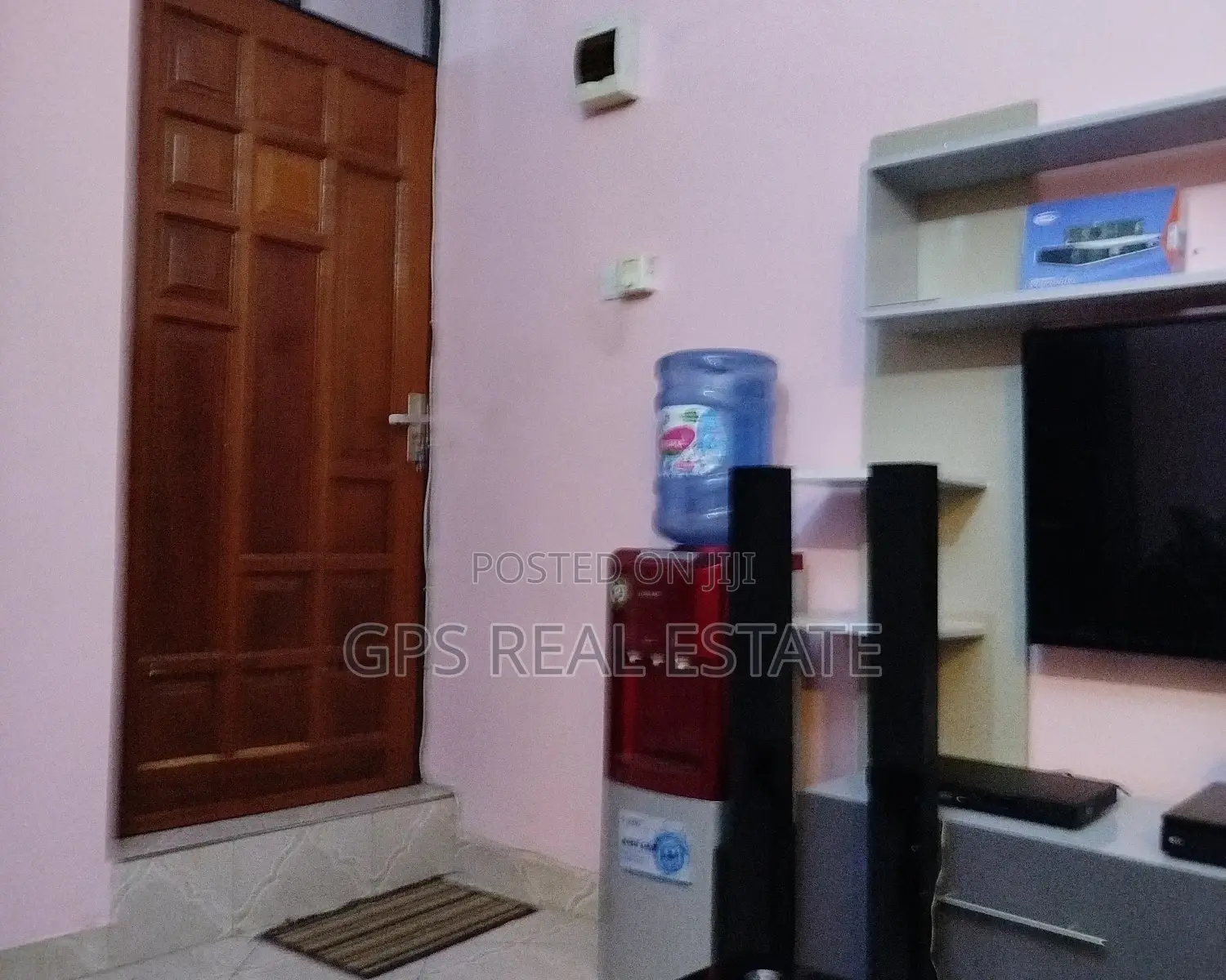 5bdrm House in Kibada, Kigamboni for sale
