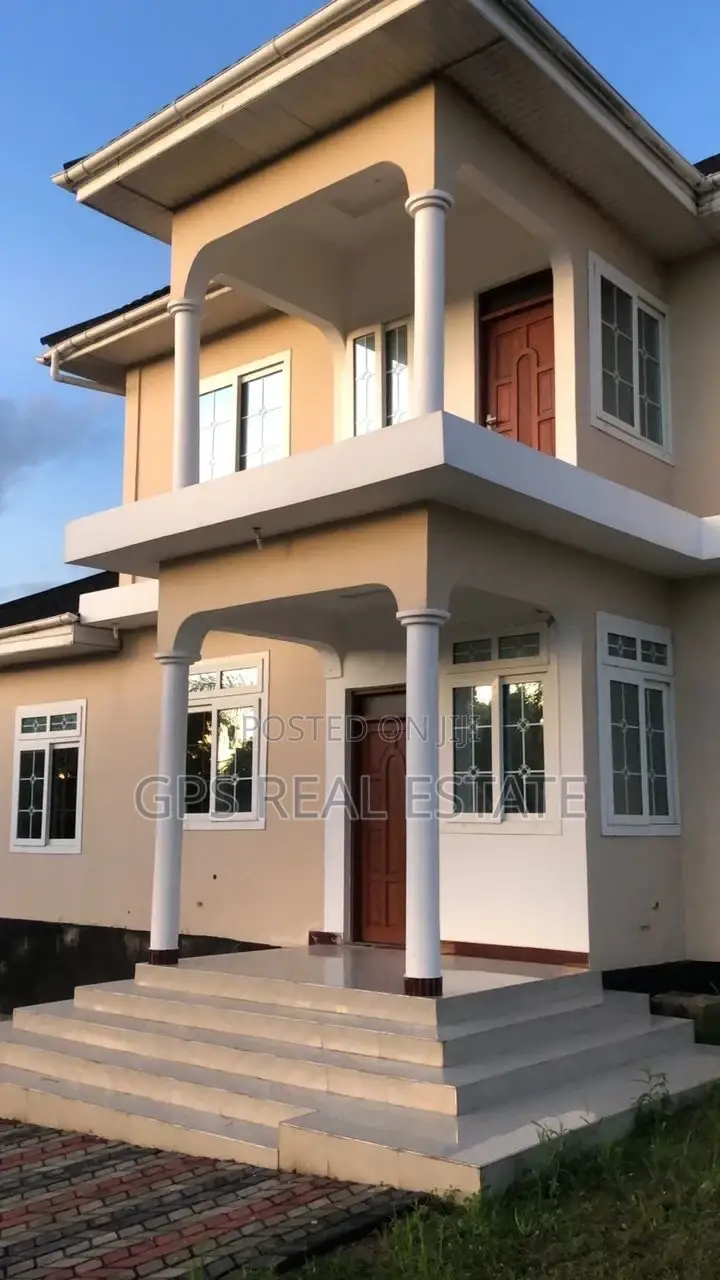 5bdrm House in Goba Njia Nne, Kinondoni for sale