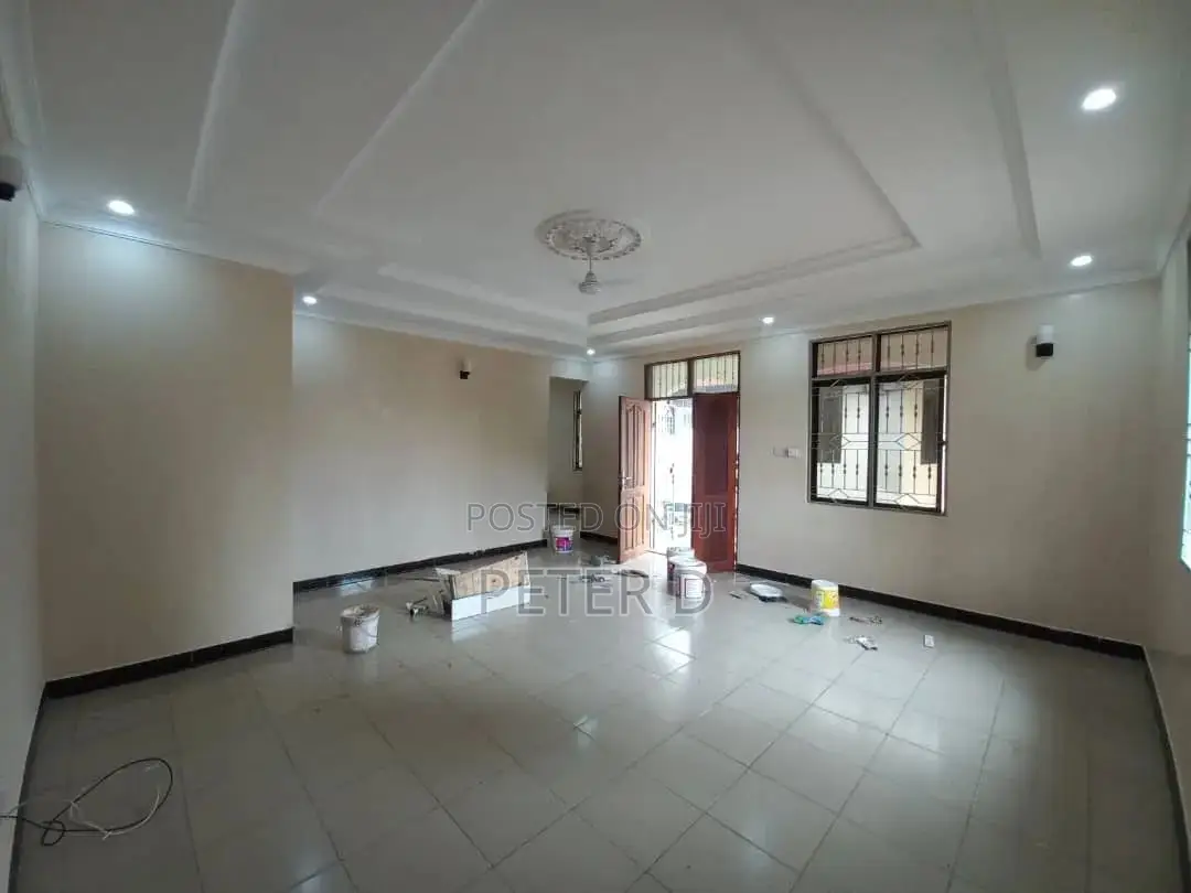 4bdrm Apartment in Kimara for rent