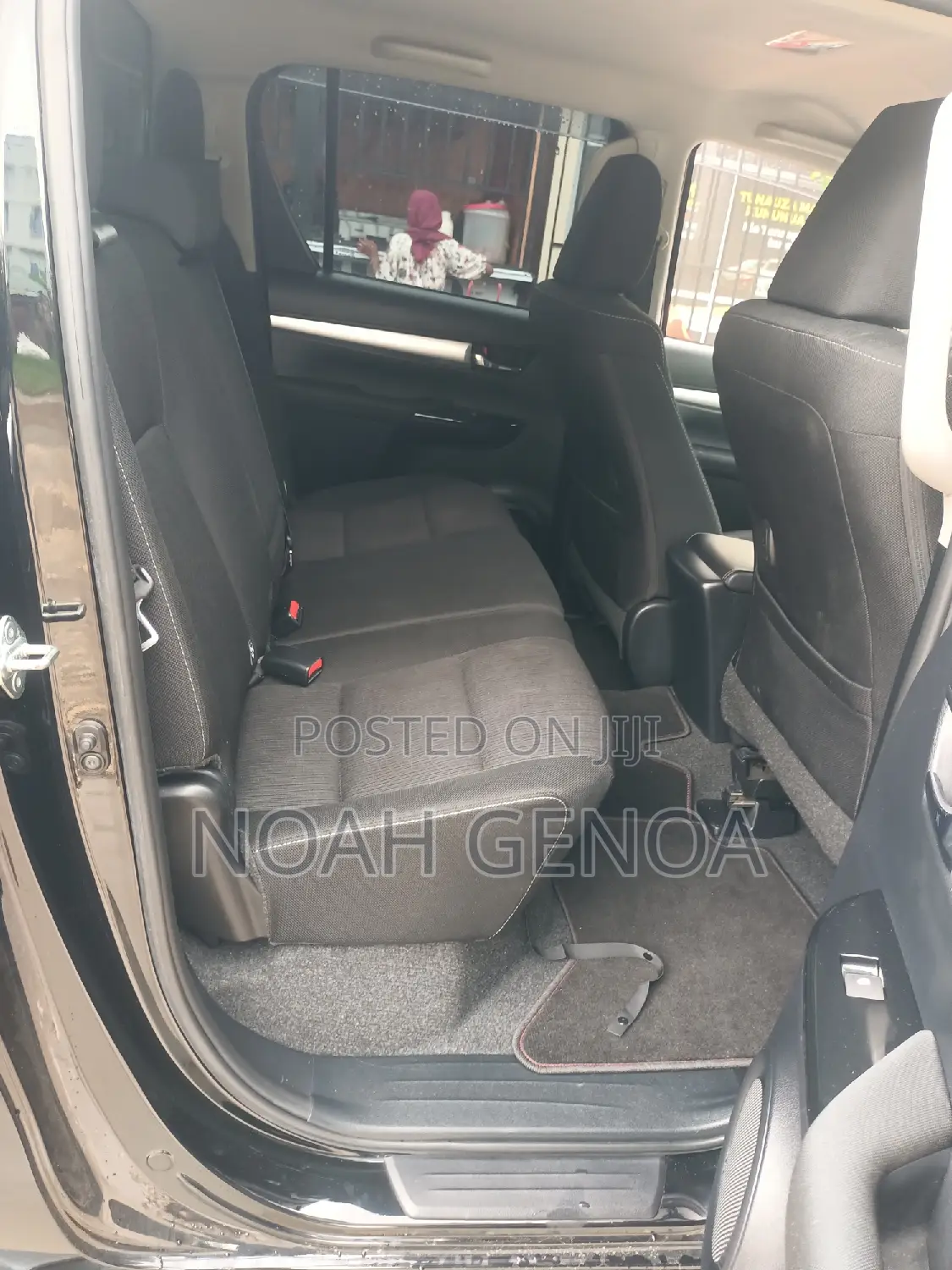Toyota Hilux 2019 Black