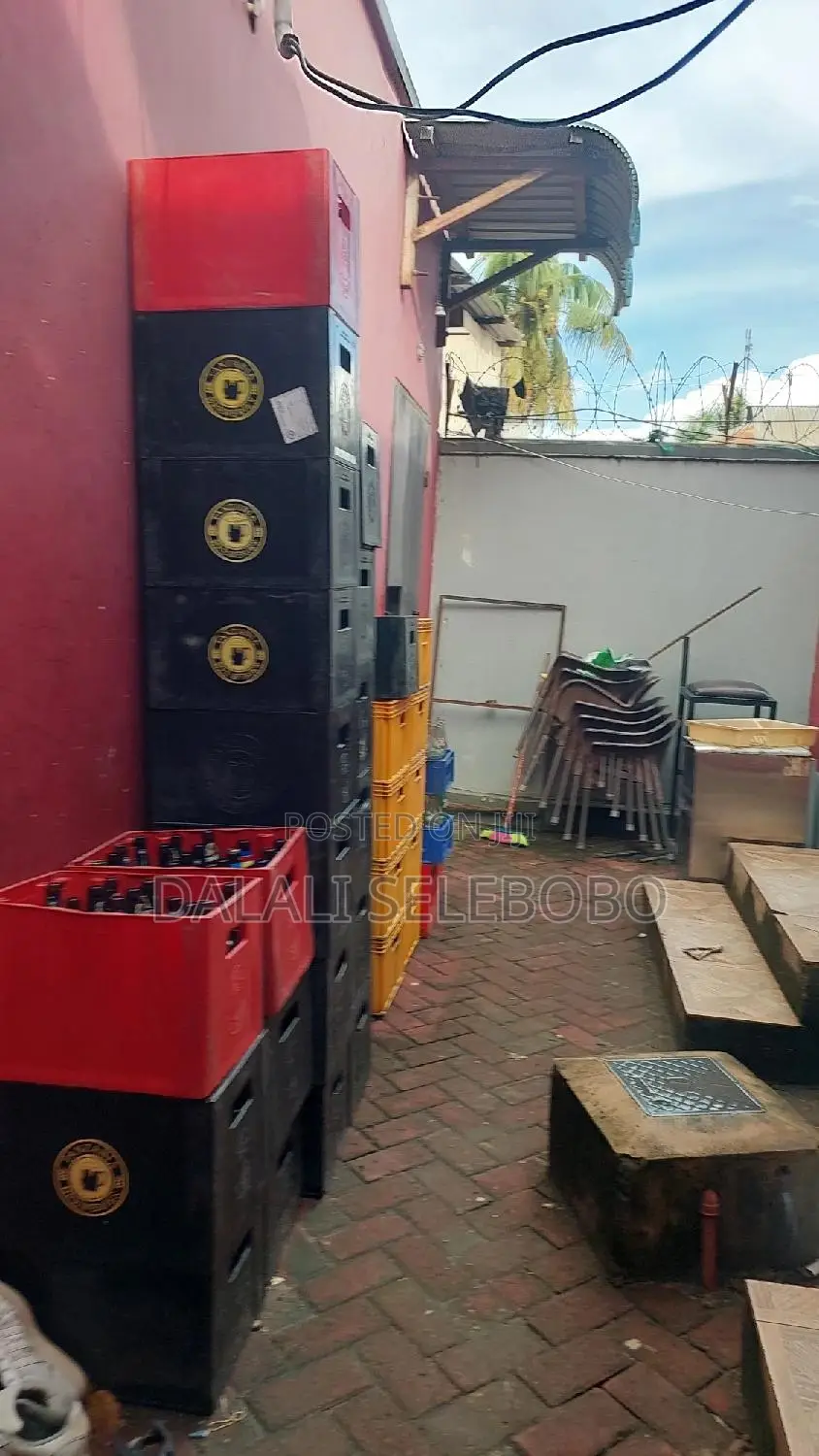 Bar Full Furniture Inatizama Lami at Boko