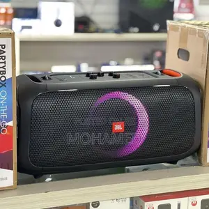 JBL Partybox on the Go