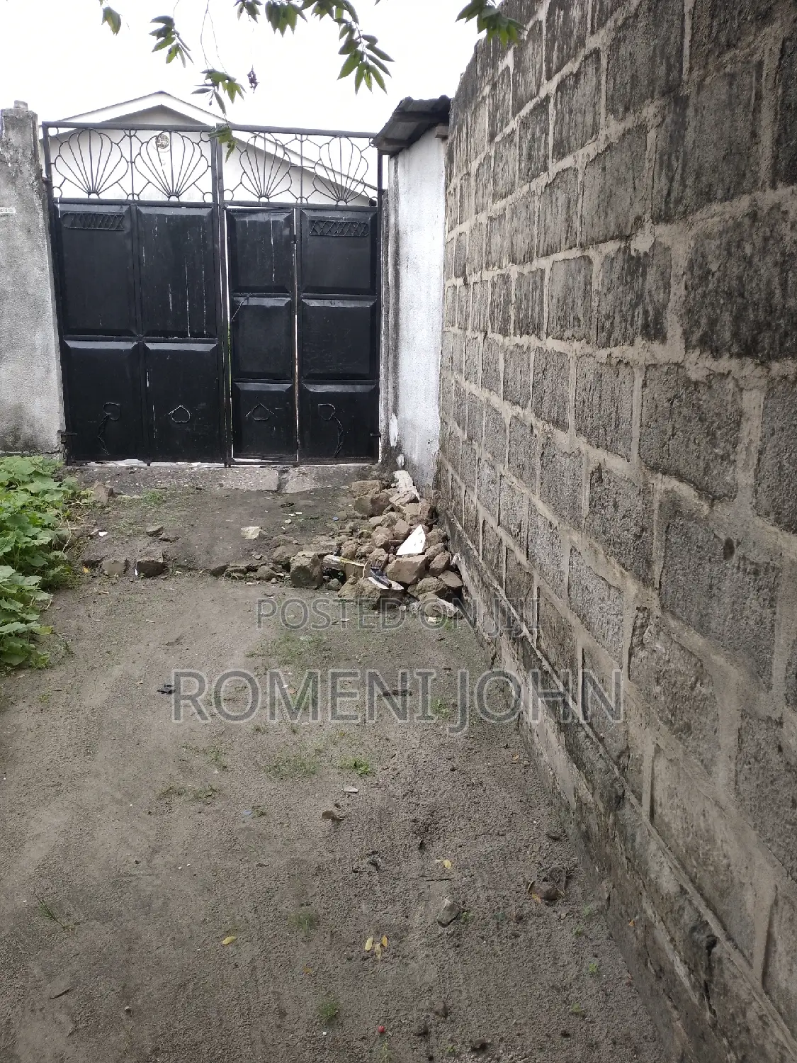4bdrm Townhouse/Terrace in Tanzania Dsm Ukonga for sale