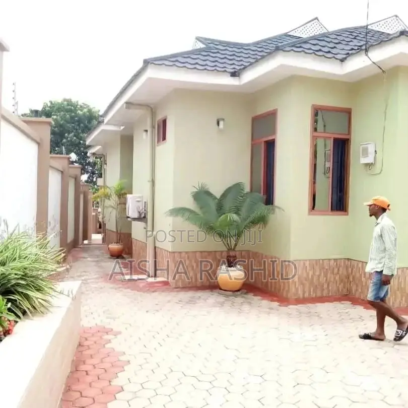 3bdrm House in Bunju for sale