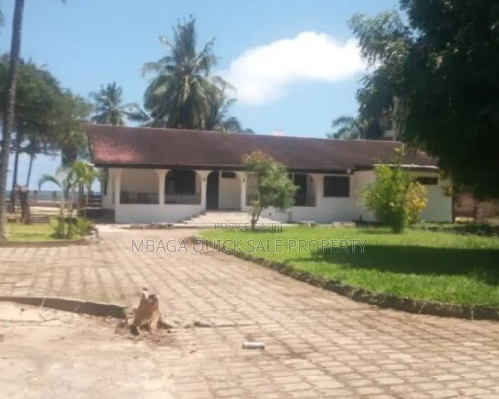 Furnished 3bdrm Apartment in Kawe Beach for rent