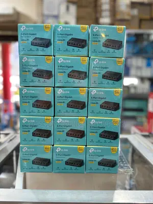 Ls1005g Tplink 5 Port Gigabit Switch 10/100/1000