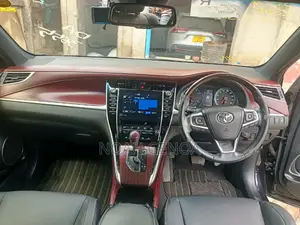 Toyota Harrier 2.0 2014 Blue