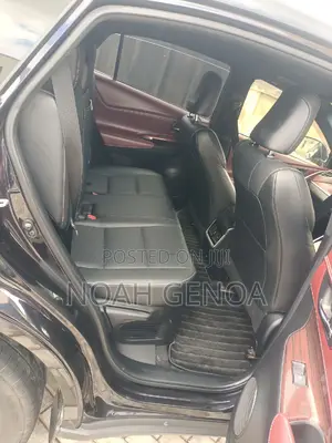 Toyota Harrier 2.0 2014 Blue