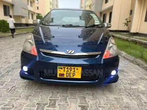Toyota Wish 2004 Gray