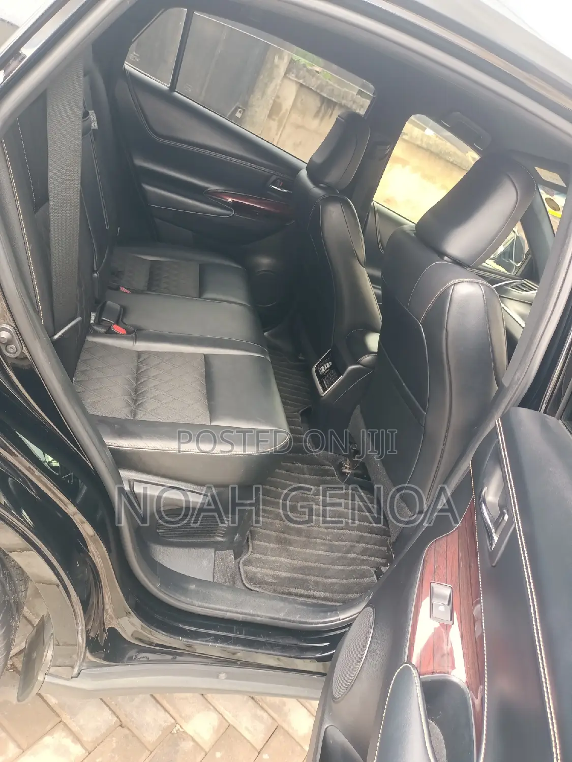 Toyota Harrier 2.5 Hybrid 4WD 2014 Black