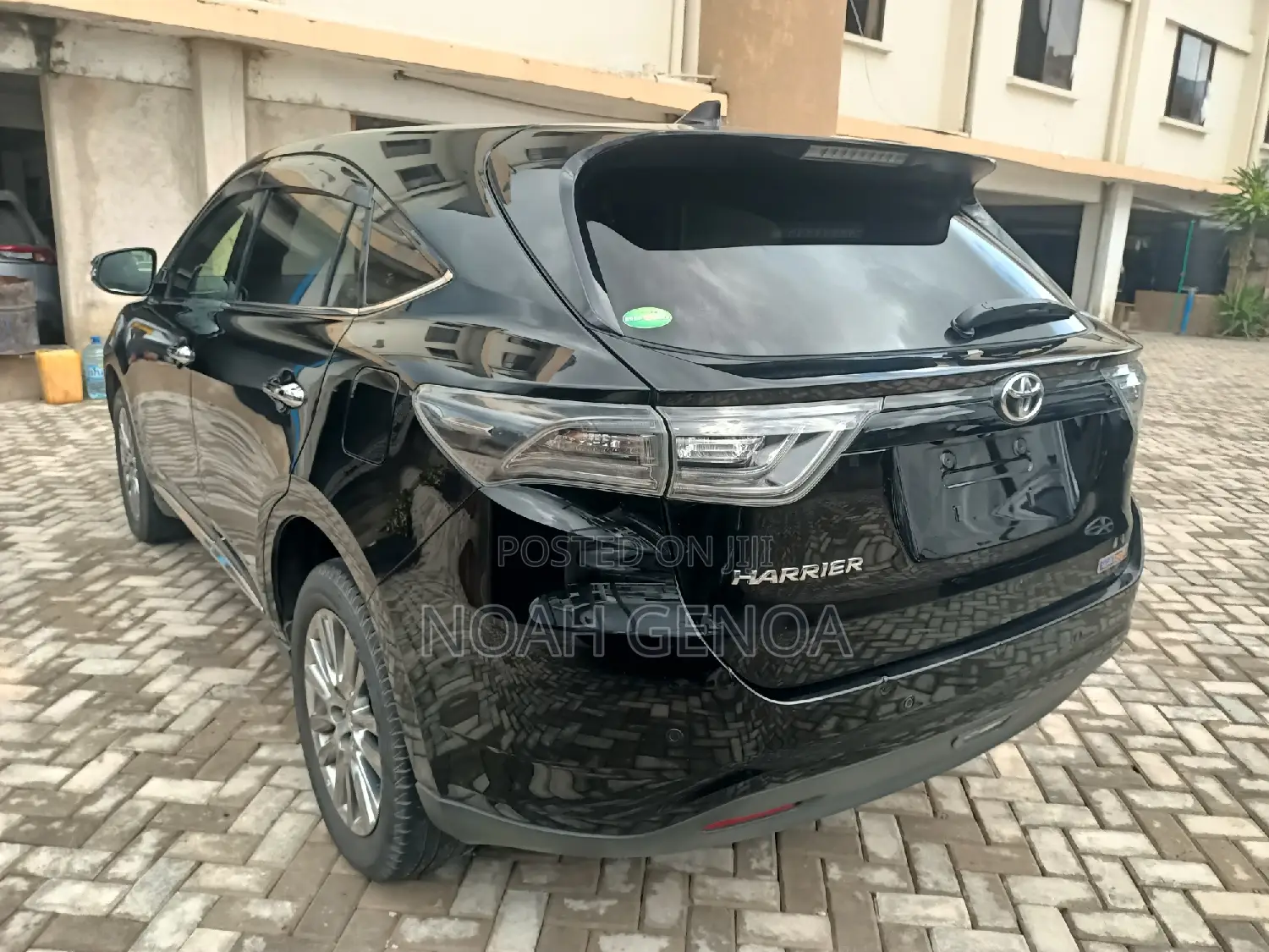 Toyota Harrier 2.5 Hybrid 4WD 2014 Black