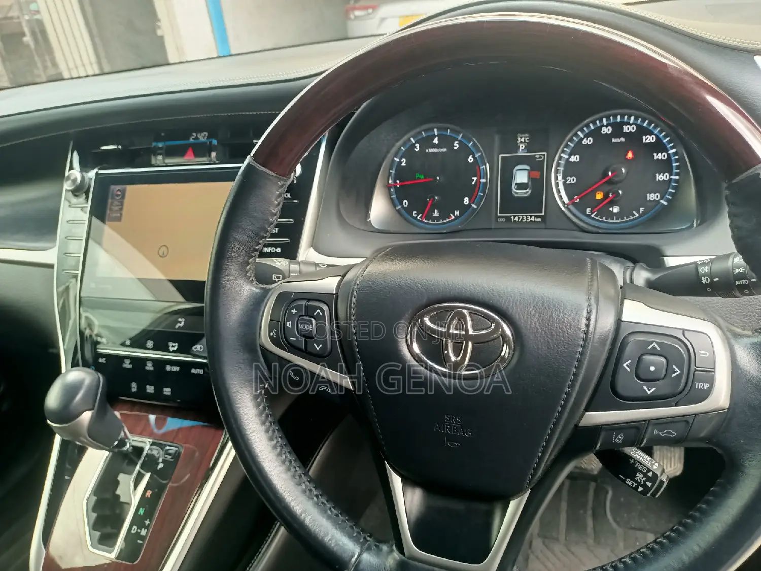 Toyota Harrier 2.5 Hybrid 4WD 2014 Black