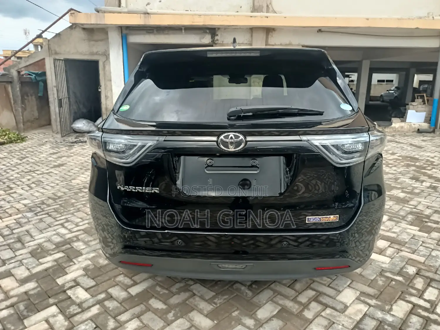 Toyota Harrier 2.5 Hybrid 4WD 2014 Black
