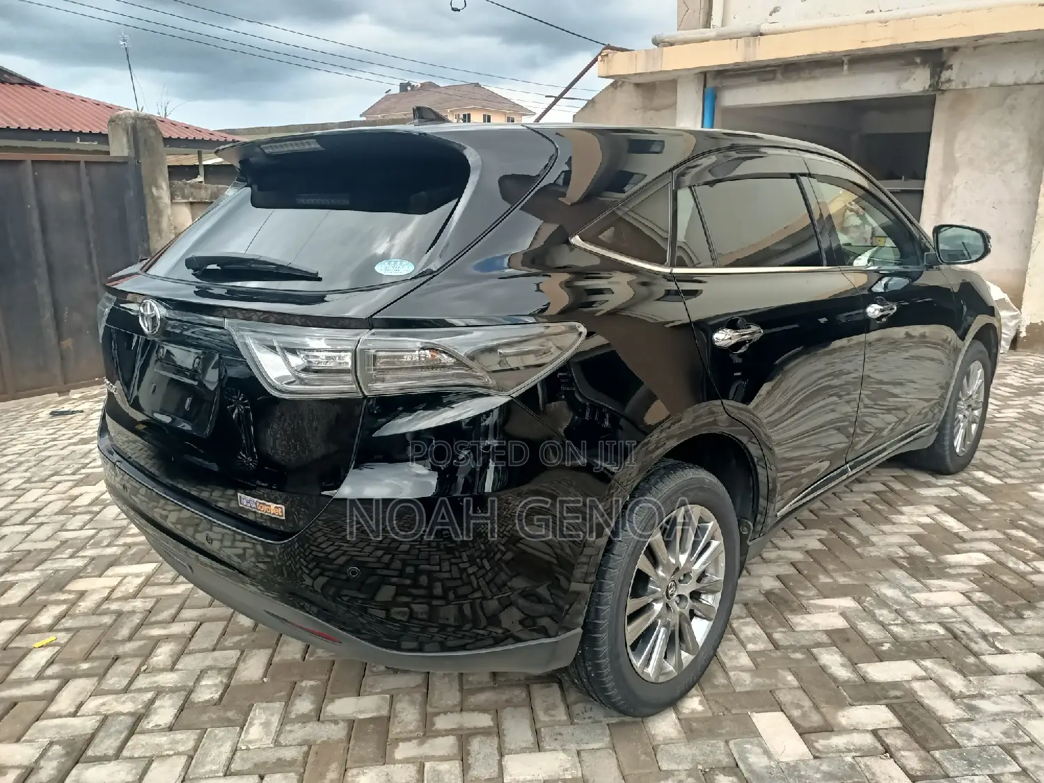 Toyota Harrier 2.5 Hybrid 4WD 2014 Black
