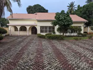 4bdrm House in Mikocheni for rent