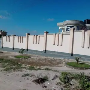4bdrm Mansion in Mwanagati Kitunda, Ilala for sale