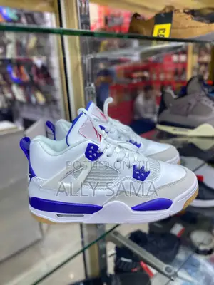 Kids Sneakers Jordan4 White