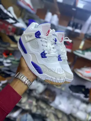 Kids Sneakers Jordan4 White