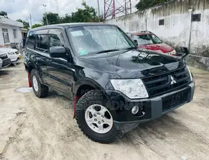 Mitsubishi Pajero 2007 Silver