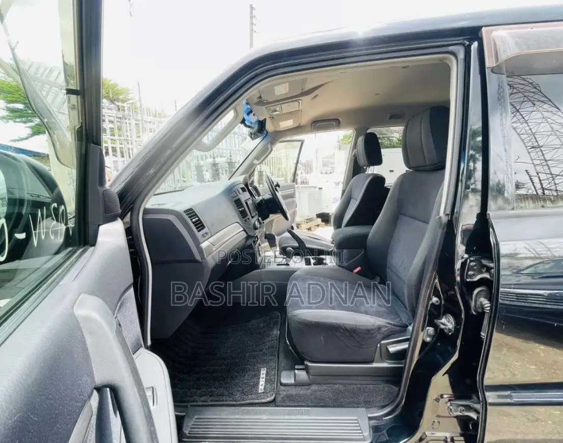 Mitsubishi Pajero 2007 Silver