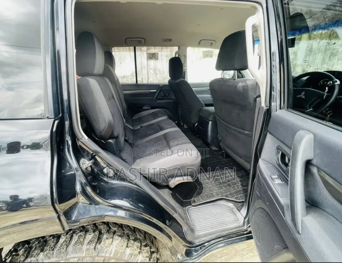 Mitsubishi Pajero 2007 Silver