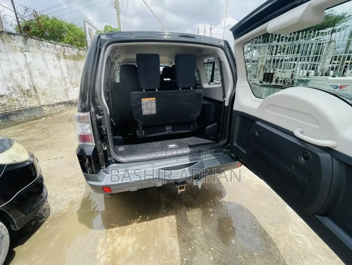 Mitsubishi Pajero 2007 Silver