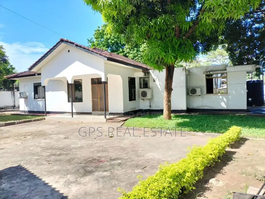 4bdrm House in Masaki, Kinondoni for sale