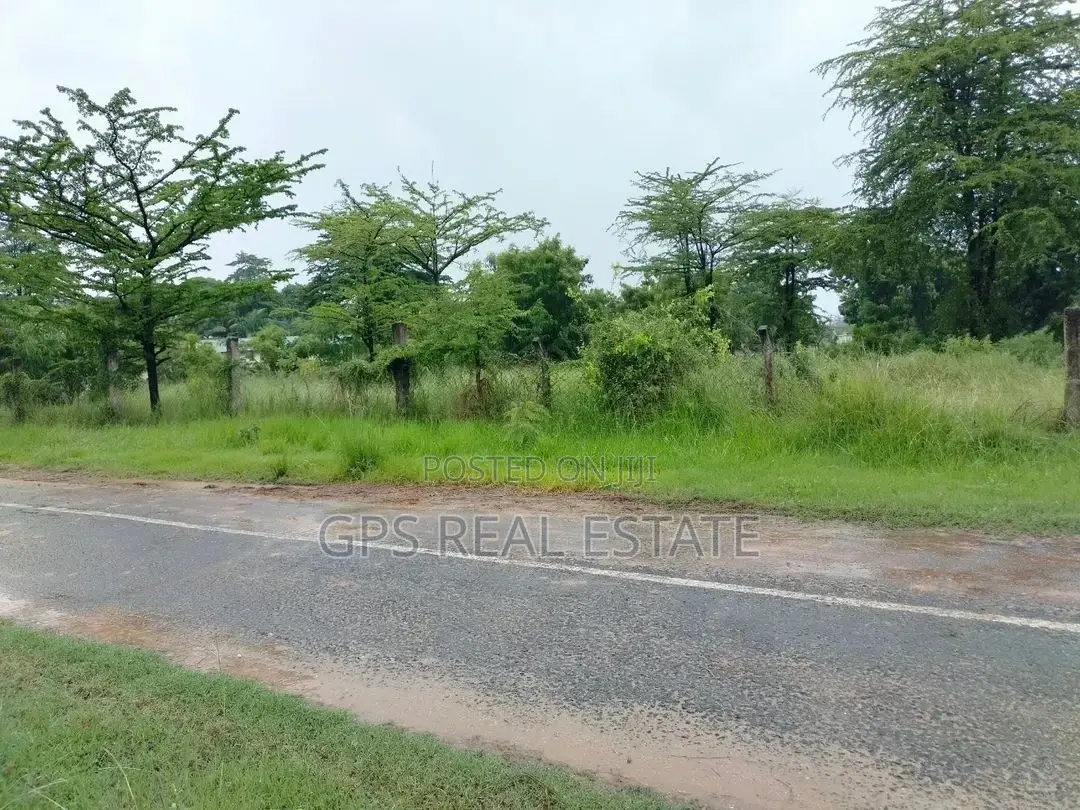 Plot on Sale at Ununio Beach