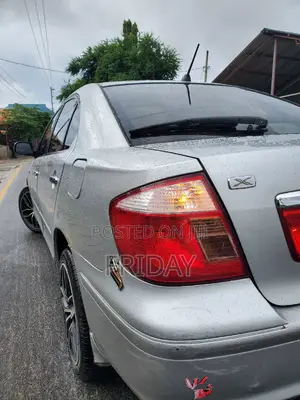 Toyota Premio 2003 Silver