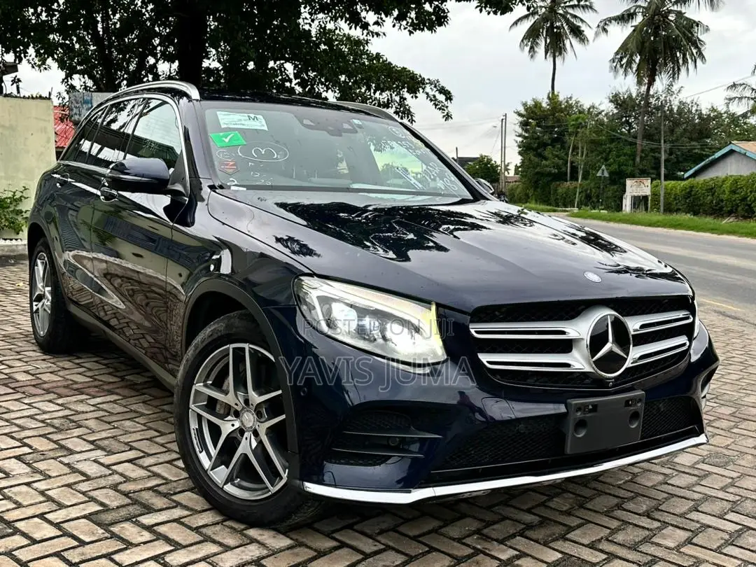 Mercedes-Benz GLC-Class 2017 Blue