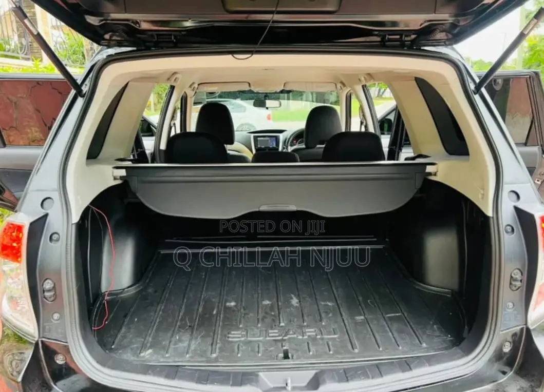 Subaru Forester 2010 Black