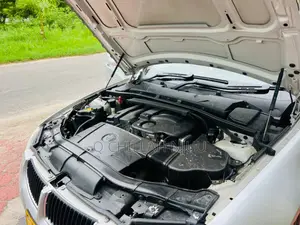 BMW 3 Series 2005 Silver