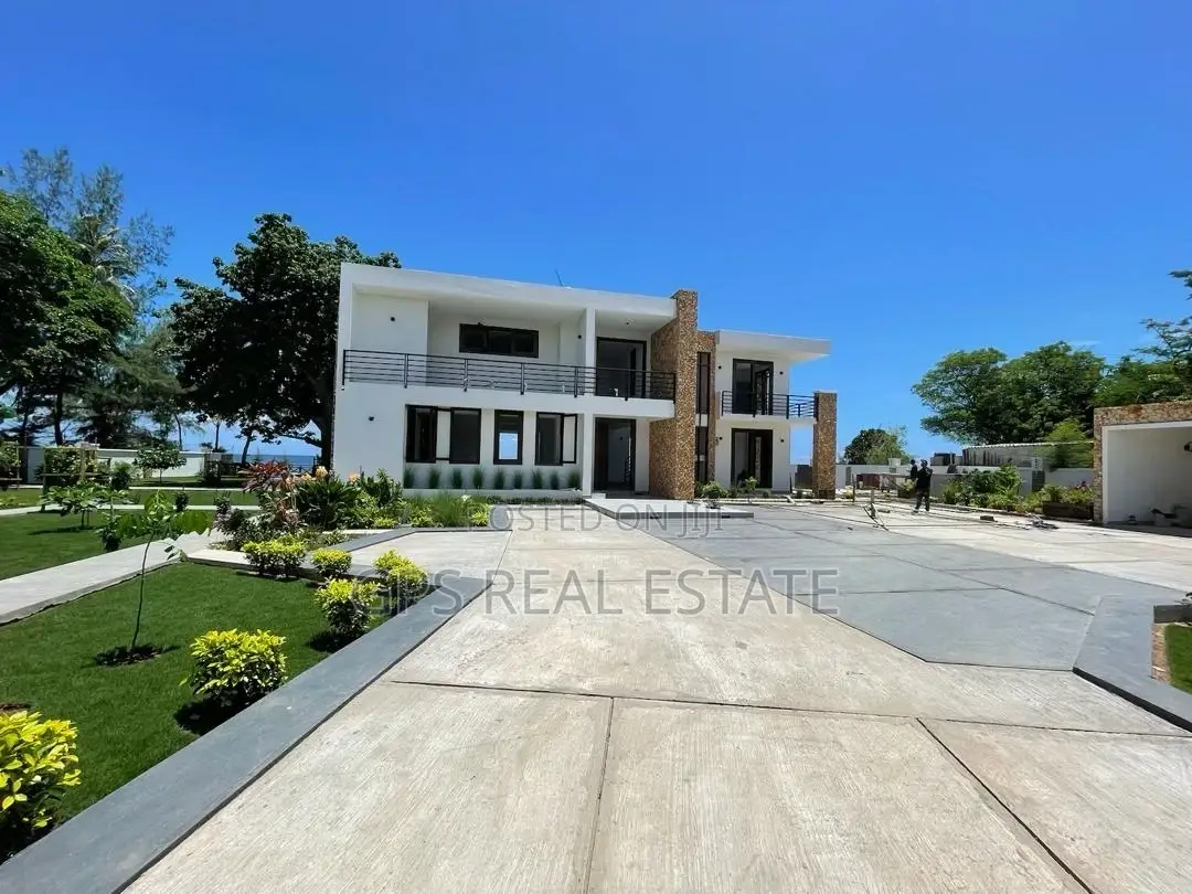 4bdrm House in Bahari Beach, Kinondoni for sale