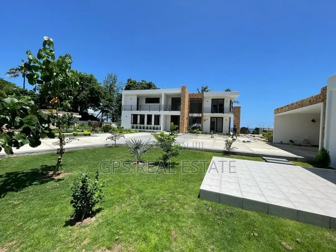 4bdrm House in Bahari Beach, Kinondoni for sale