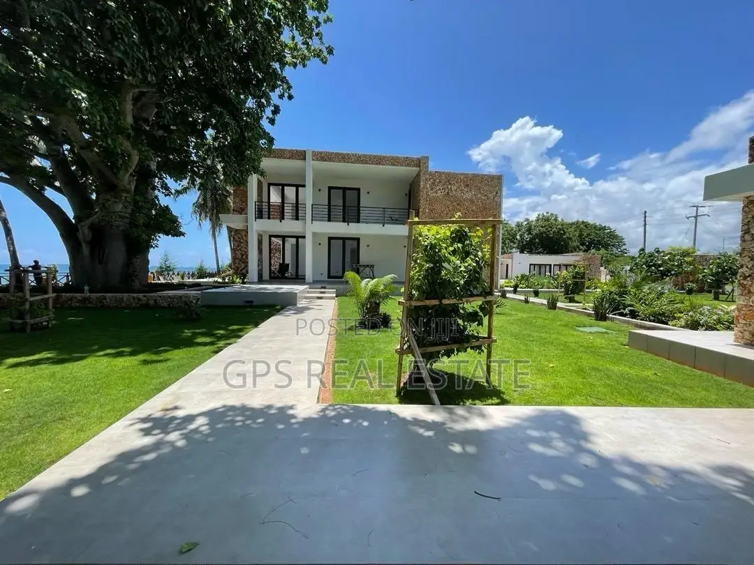 4bdrm House in Bahari Beach, Kinondoni for sale