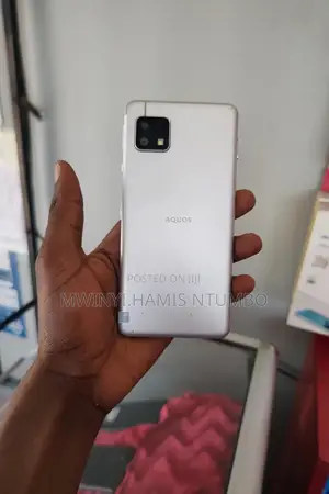Sharp Aquos sense5G 64 GB Gray